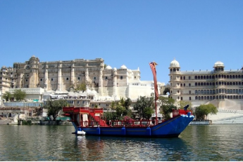 udaipur to sightseeing